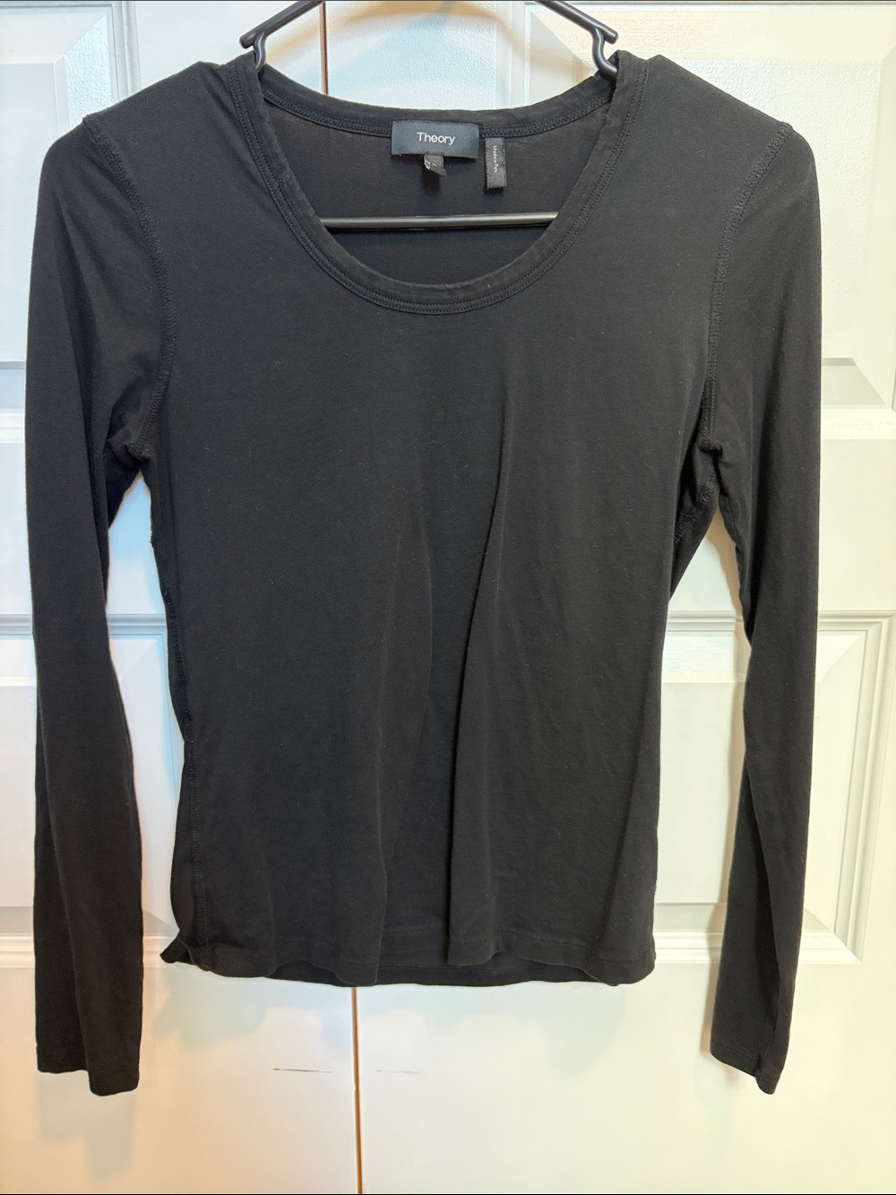 Theory Black Long-Sleeve Scoop Neck Tee